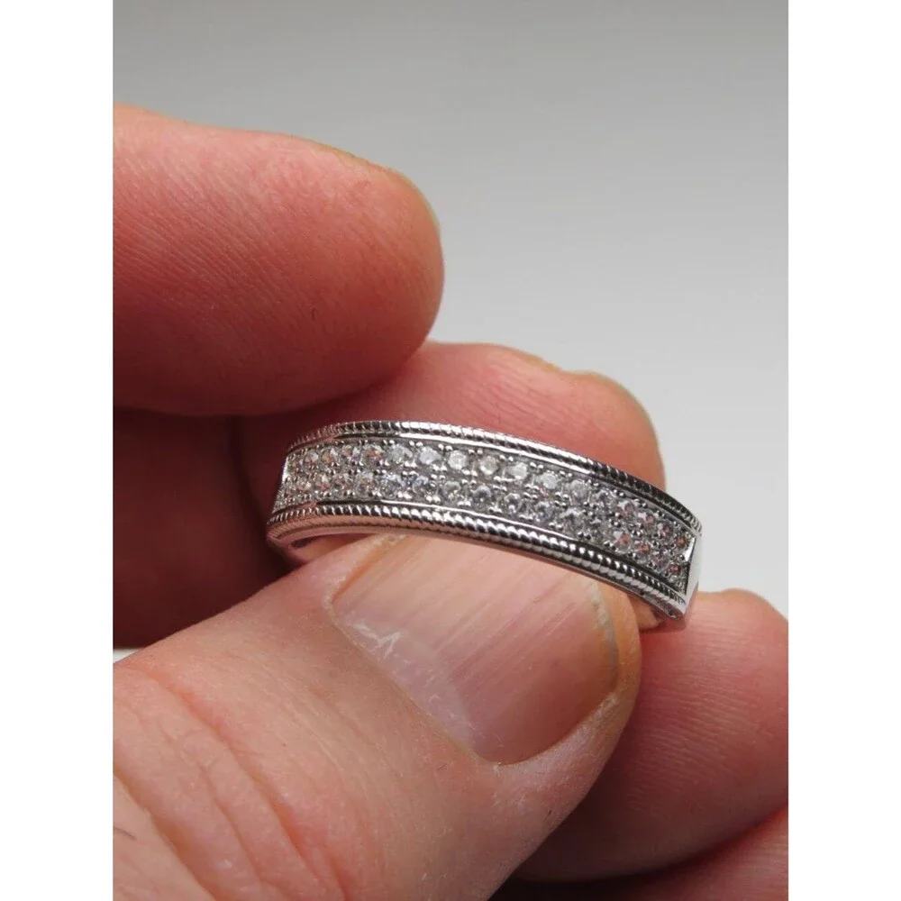 *925 Sterling Silver Diamond Band